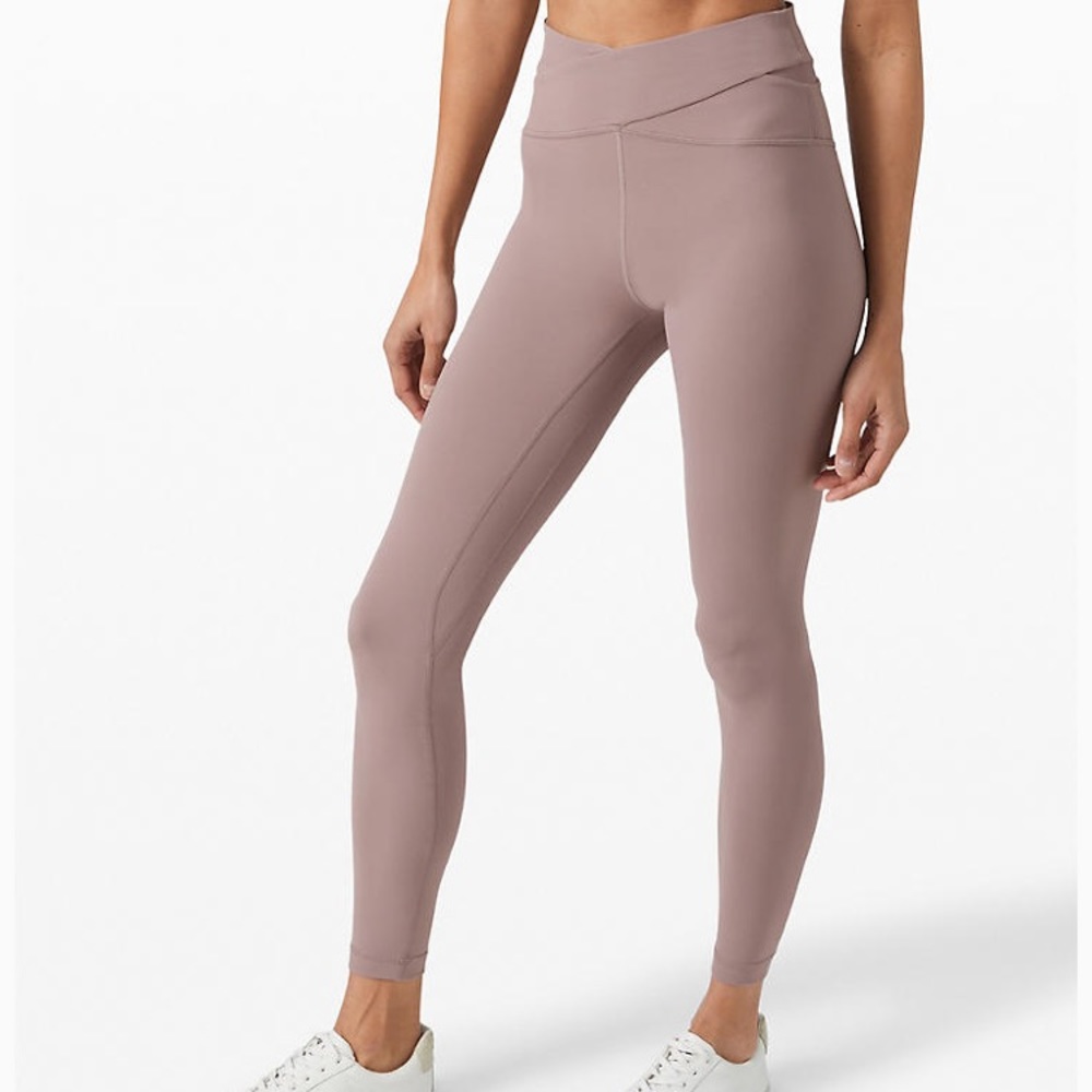 Lululemon Aligned Angles Super High Rise Tight 28” - Picture 1 of 4